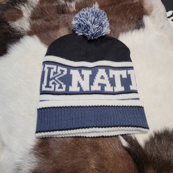 PINK beanie - Picture 4 of 4